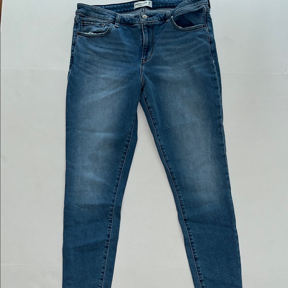Abercrombie jeans